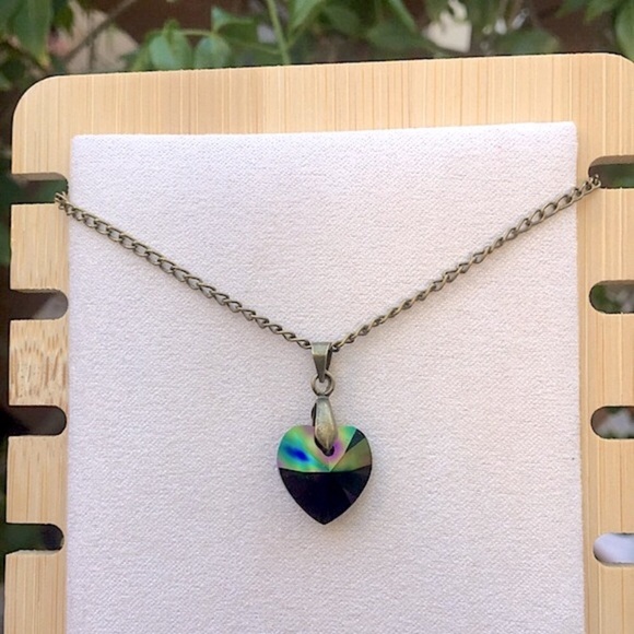 Reversible Black Diamond + Iridescent Oil Spill Rainbow Crystal Heart Necklace - Picture 10 of 11
